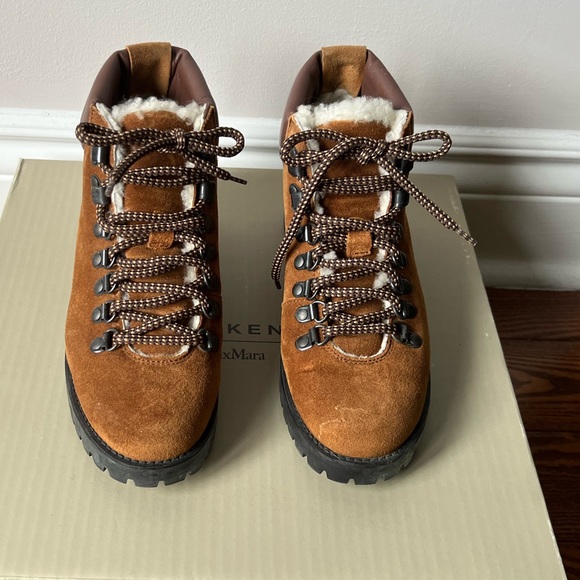 MaxMara Weekend winter ankle boots, size 35 - Picture 5 of 9